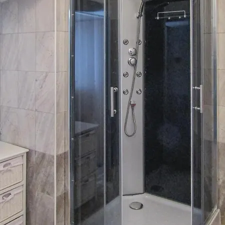 Apartman One Bedroom In *
